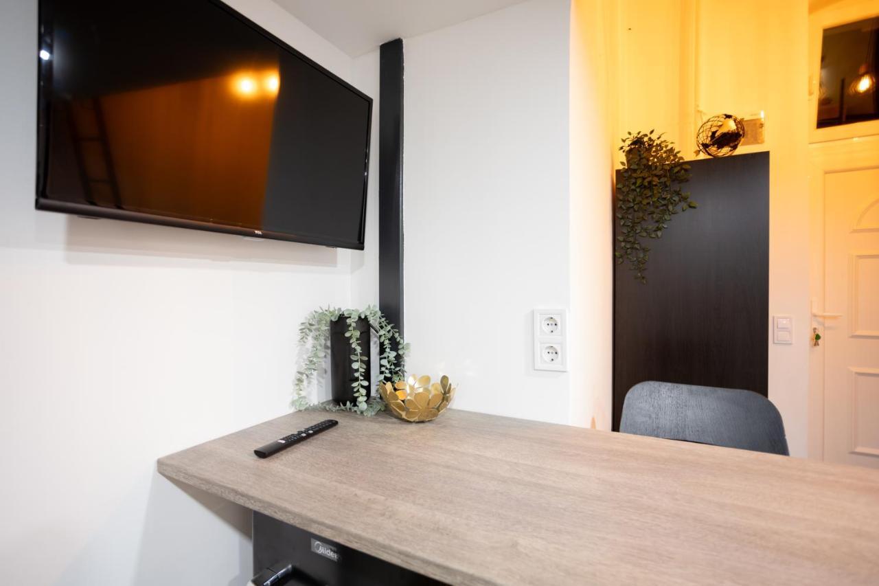 Green Goblin Apartment With Free Private Parking Budapešť Exteriér fotografie