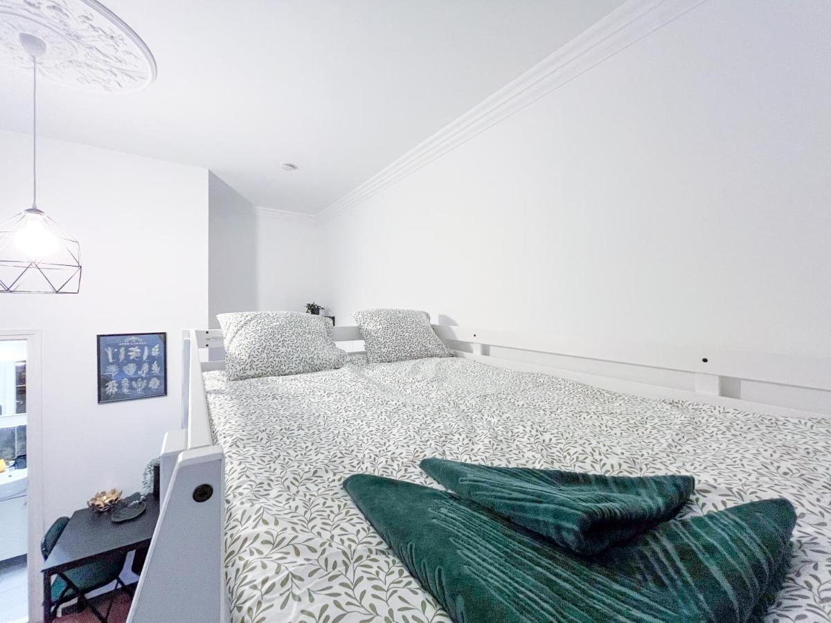 Green Goblin Apartment With Free Private Parking Budapešť Exteriér fotografie